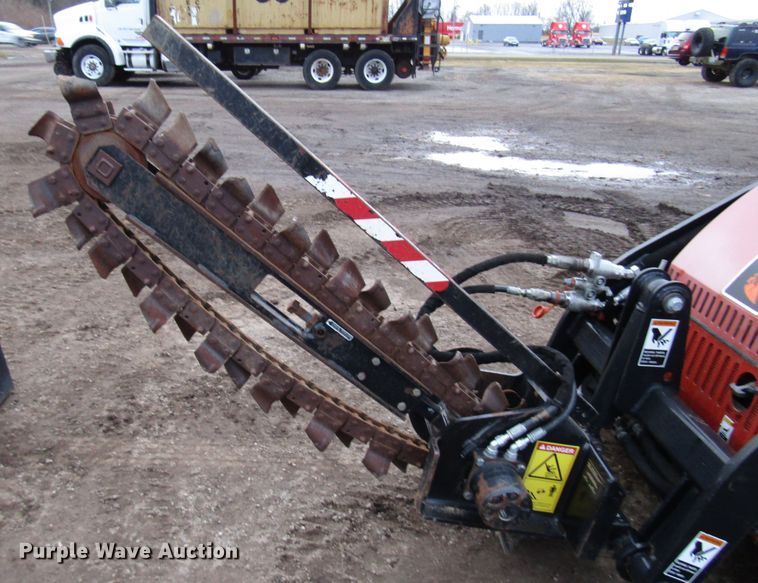 image for item DH8340 2013 Ditch Witch XT855 excavator tool carrier