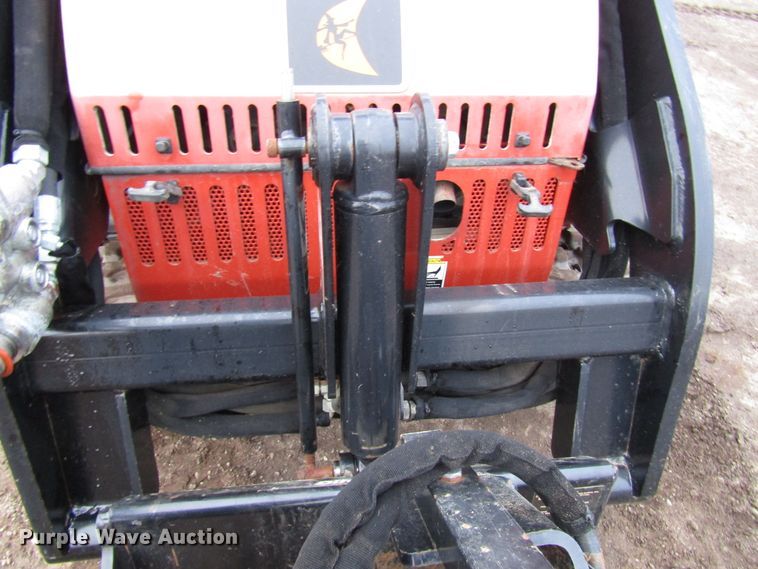 image for item DH8340 2013 Ditch Witch XT855 excavator tool carrier