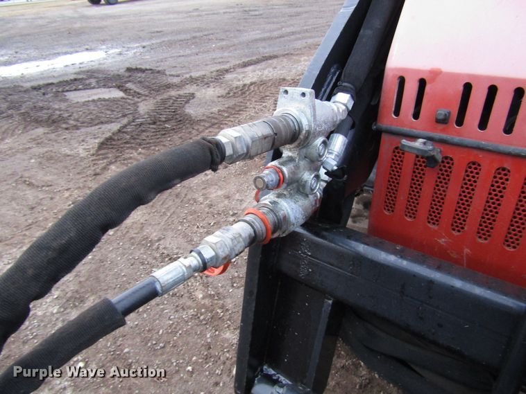 image for item DH8340 2013 Ditch Witch XT855 excavator tool carrier