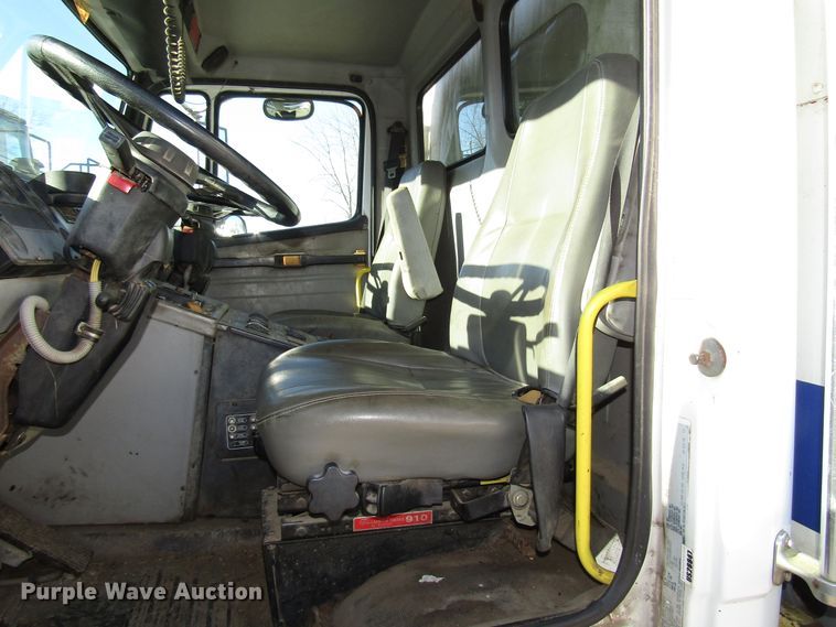 image for item DH8344 1998 Freightliner FL70 street sweeper truck