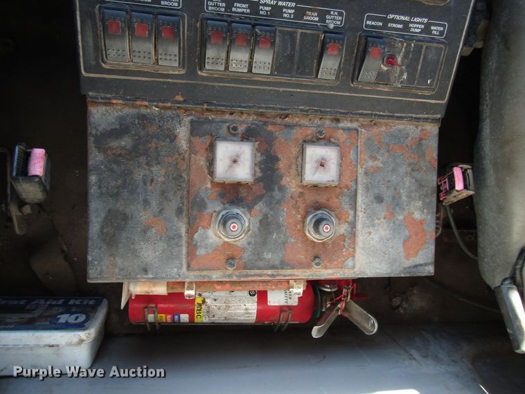 image for item DH8344 1998 Freightliner FL70 street sweeper truck