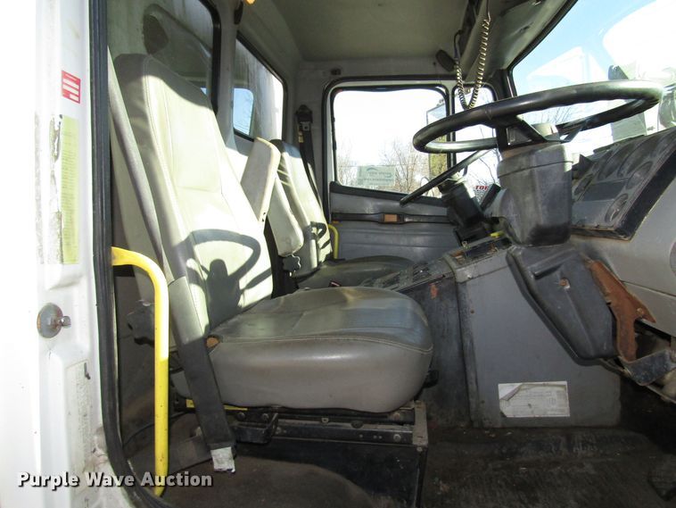 image for item DH8344 1998 Freightliner FL70 street sweeper truck