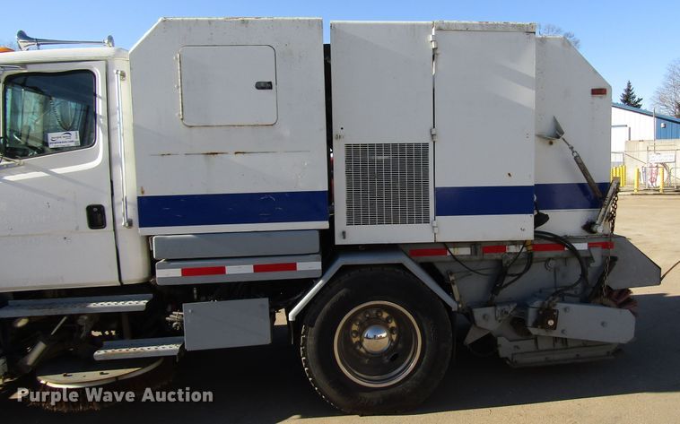 image for item DH8344 1998 Freightliner FL70 street sweeper truck