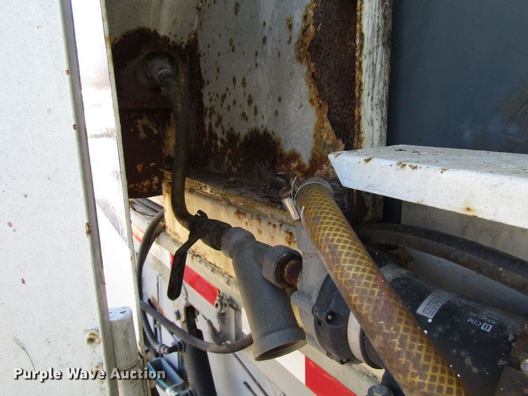 image for item DH8344 1998 Freightliner FL70 street sweeper truck