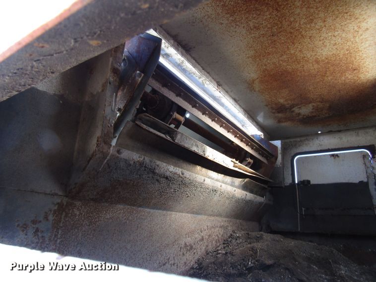 image for item DH8344 1998 Freightliner FL70 street sweeper truck