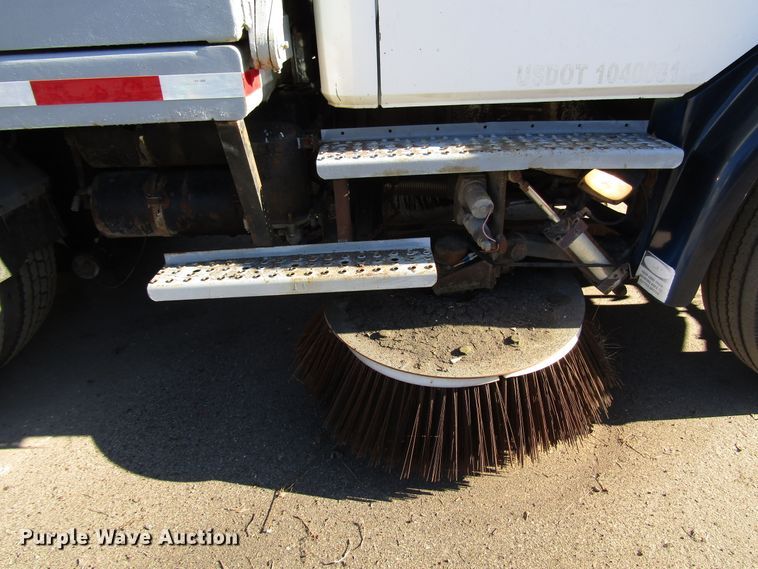 image for item DH8344 1998 Freightliner FL70 street sweeper truck