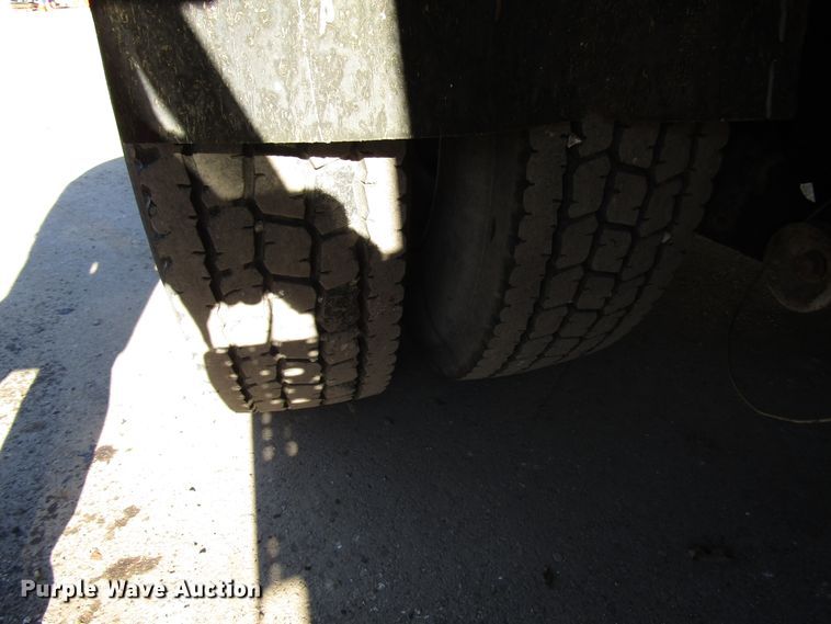 image for item DH8344 1998 Freightliner FL70 street sweeper truck