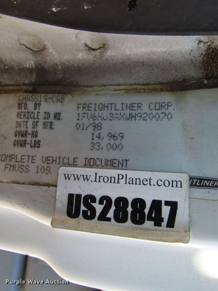 image for item DH8344 1998 Freightliner FL70 street sweeper truck