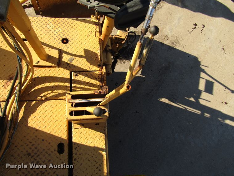 image for item DH8346 Blaw Knox RW38 road widener