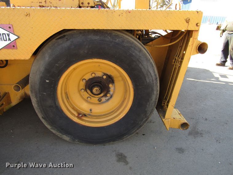 image for item DH8346 Blaw Knox RW38 road widener