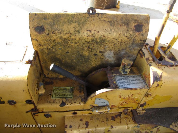 image for item DH8347 1970 Caterpillar 613 elevating scraper