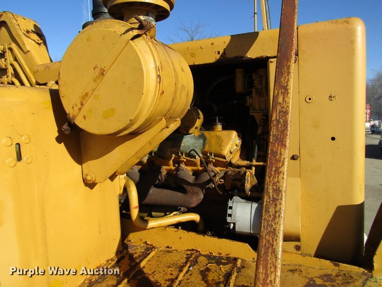 image for item DH8347 1970 Caterpillar 613 elevating scraper