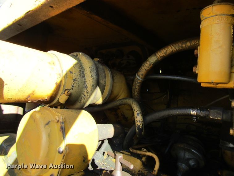 image for item DH8347 1970 Caterpillar 613 elevating scraper