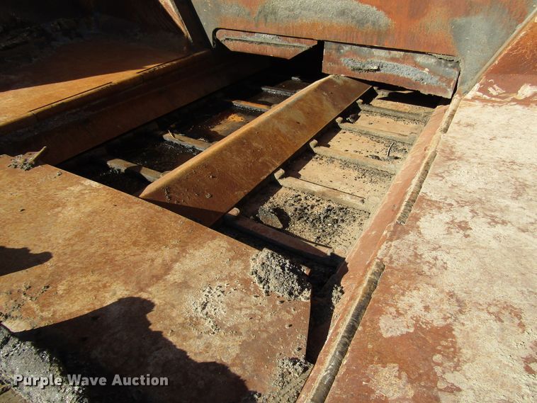 image for item DH8348 Blaw Knox PF4410 paver