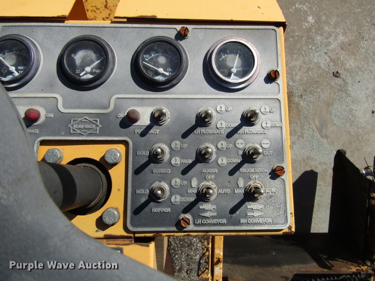 image for item DH8349 Blaw Knox PF3180 paver