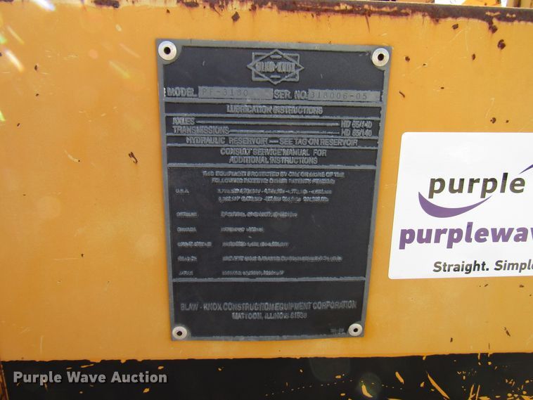 image for item DH8349 Blaw Knox PF3180 paver