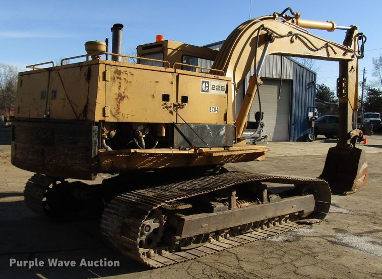 image for item DH8350 1985 Caterpillar 225 excavator