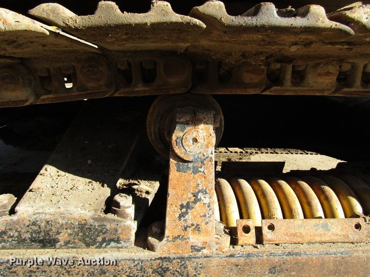 image for item DH8350 1985 Caterpillar 225 excavator