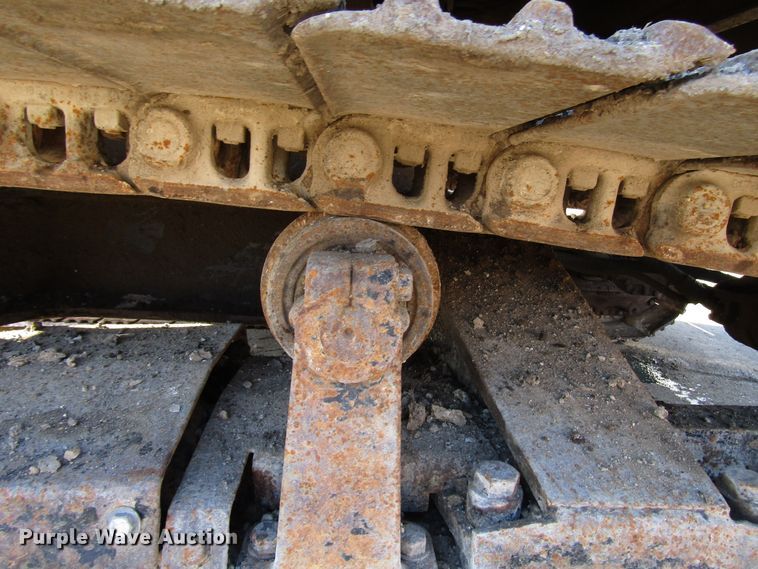 image for item DH8350 1985 Caterpillar 225 excavator