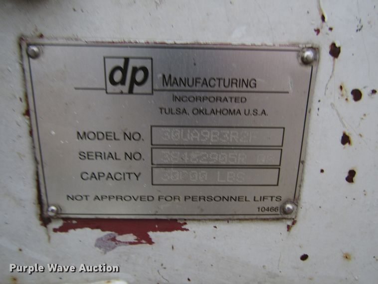 image for item DH8370 2006 International 7500 digger derrick truck