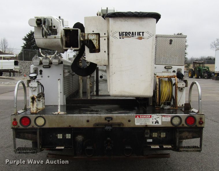 image for item DH8371 2012 Dodge Ram 5500 bucket truck