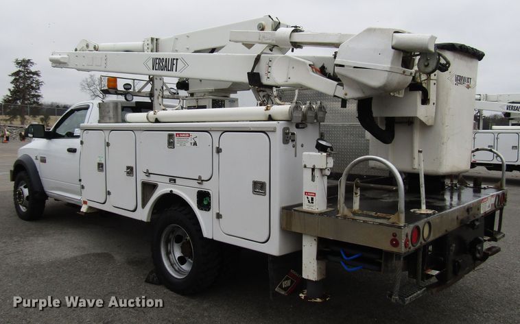 image for item DH8371 2012 Dodge Ram 5500 bucket truck