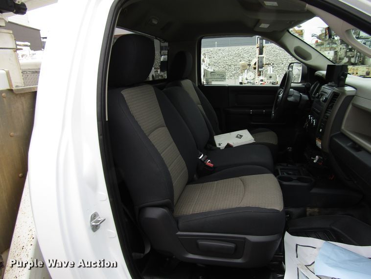 image for item DH8371 2012 Dodge Ram 5500 bucket truck