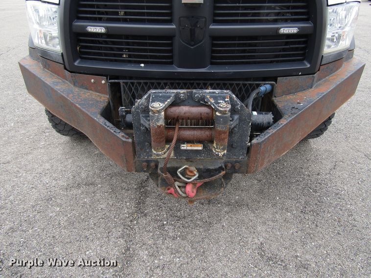 image for item DH8371 2012 Dodge Ram 5500 bucket truck