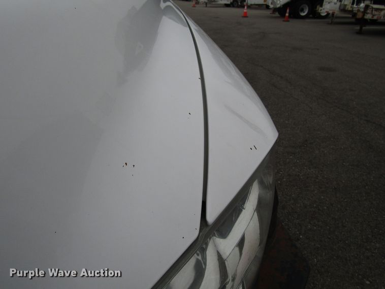 image for item DH8371 2012 Dodge Ram 5500 bucket truck