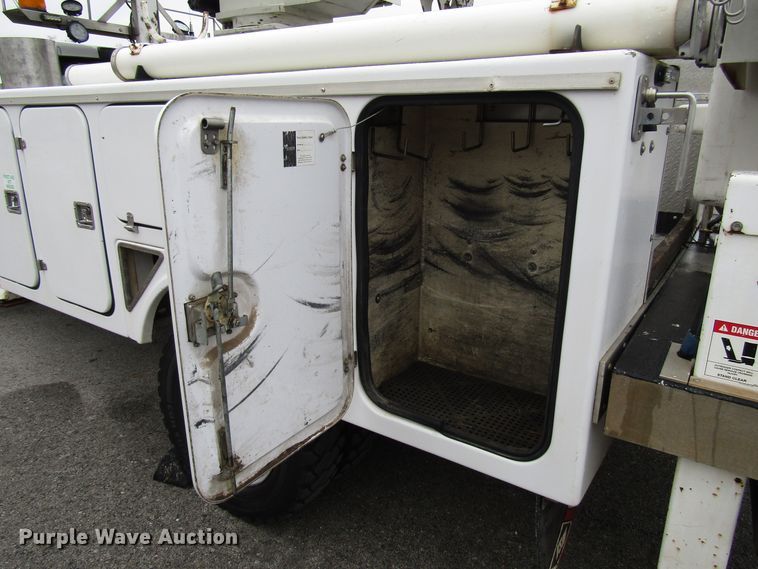 image for item DH8371 2012 Dodge Ram 5500 bucket truck