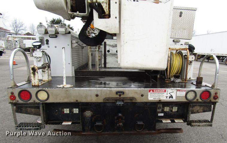 image for item DH8371 2012 Dodge Ram 5500 bucket truck