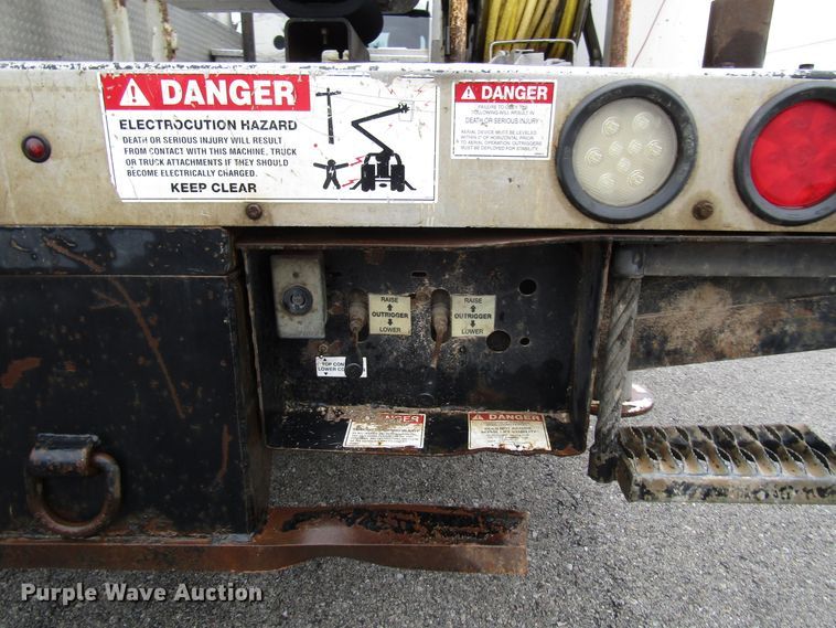 image for item DH8371 2012 Dodge Ram 5500 bucket truck