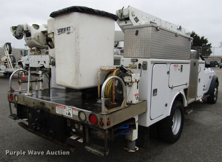 image for item DH8371 2012 Dodge Ram 5500 bucket truck