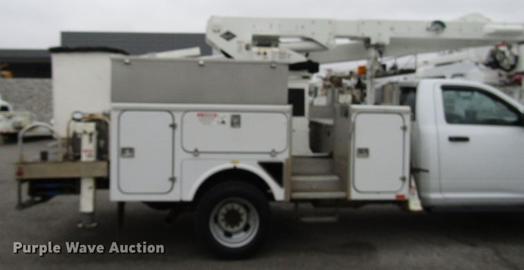 image for item DH8371 2012 Dodge Ram 5500 bucket truck