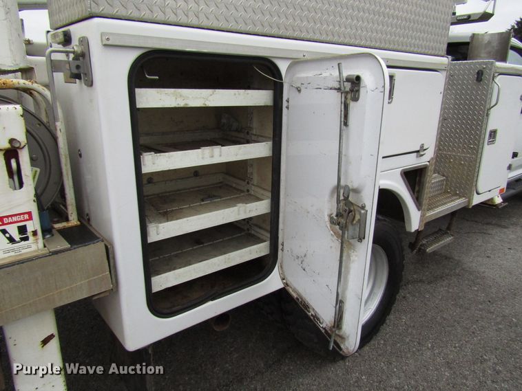 image for item DH8371 2012 Dodge Ram 5500 bucket truck