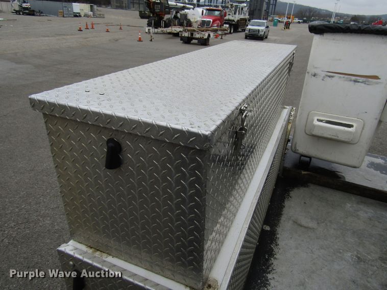 image for item DH8371 2012 Dodge Ram 5500 bucket truck