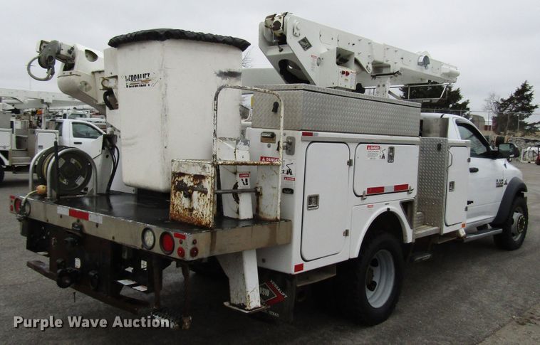 image for item DH8372 2013 Dodge Ram 5500 bucket truck