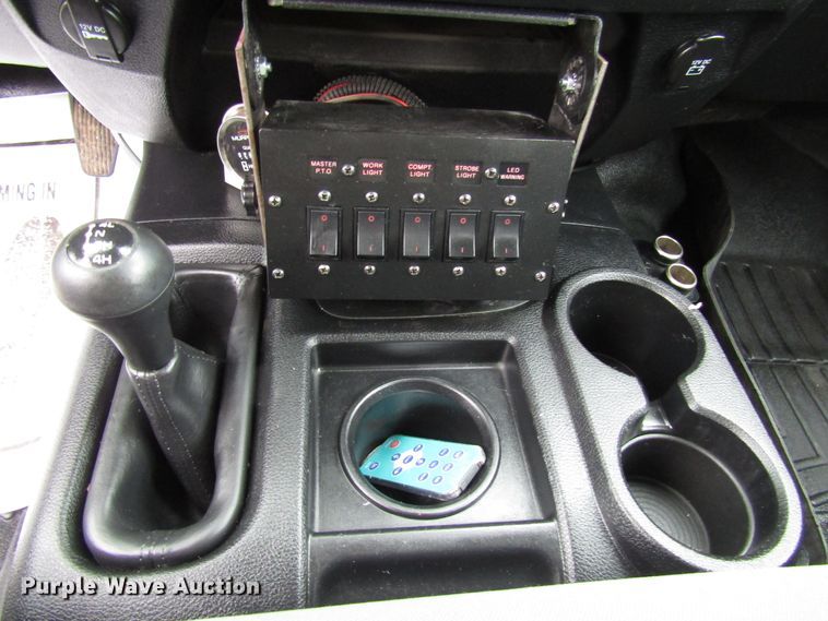 image for item DH8372 2013 Dodge Ram 5500 bucket truck