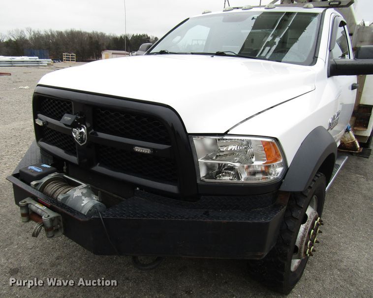 image for item DH8372 2013 Dodge Ram 5500 bucket truck