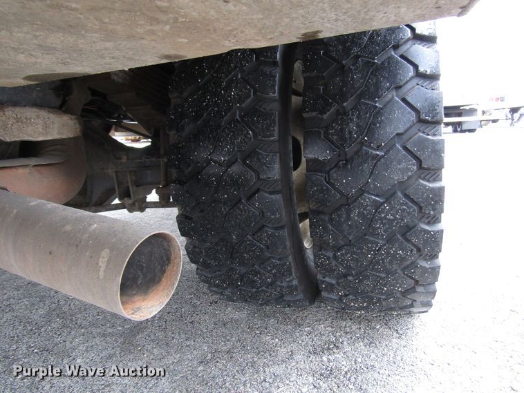 image for item DH8372 2013 Dodge Ram 5500 bucket truck