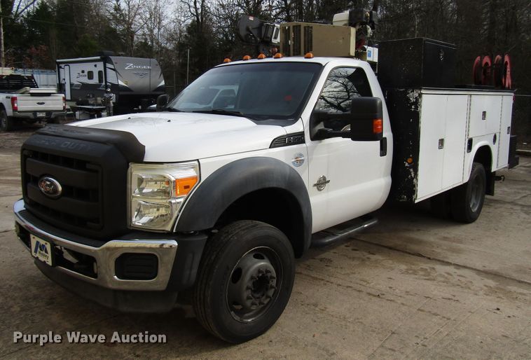 image for item DH8374 2011 Ford F550 service truck