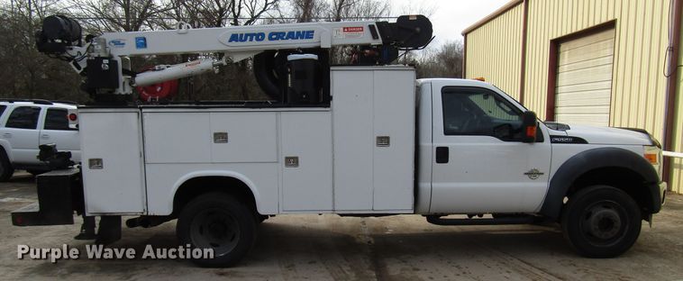 image for item DH8374 2011 Ford F550 service truck