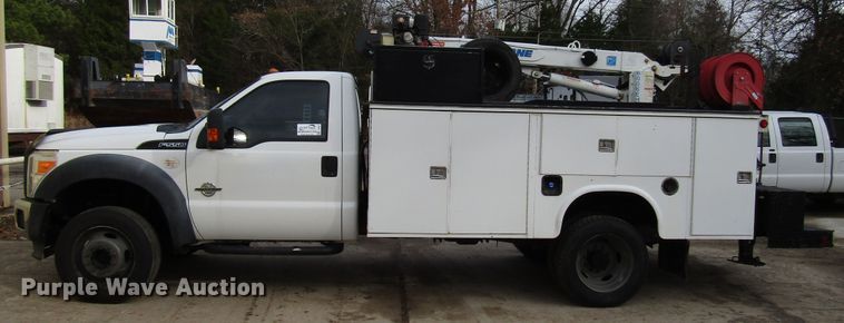image for item DH8374 2011 Ford F550 service truck
