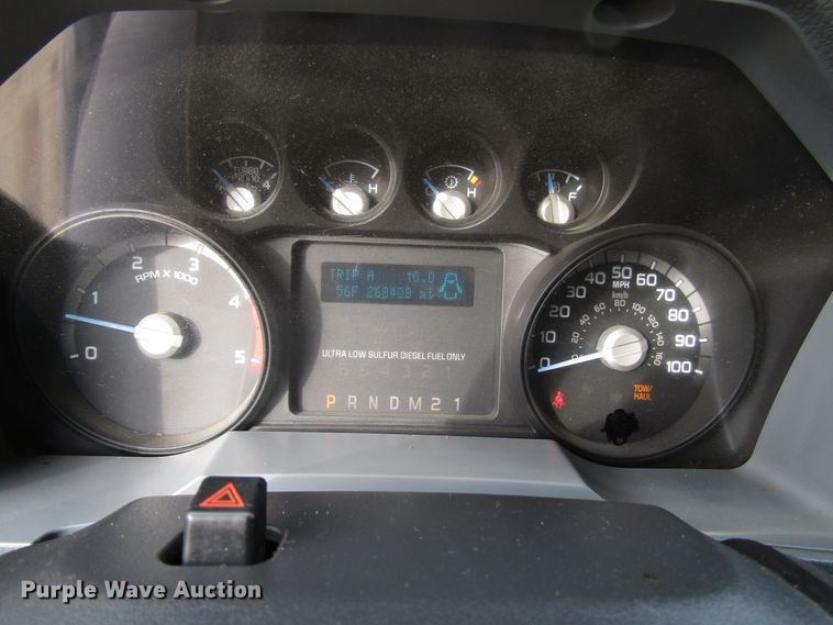 image for item DH8374 2011 Ford F550 service truck