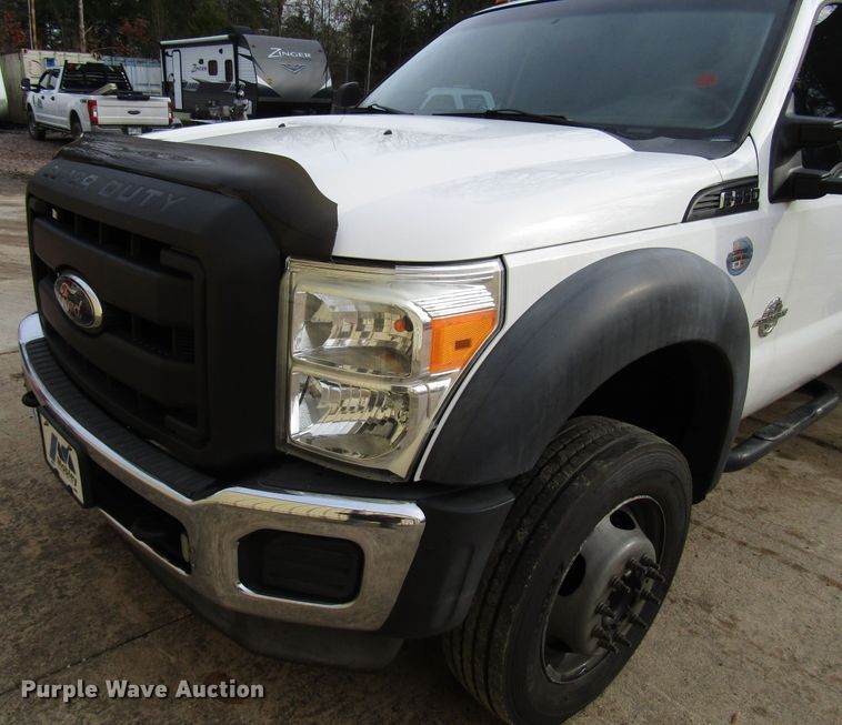 image for item DH8374 2011 Ford F550 service truck