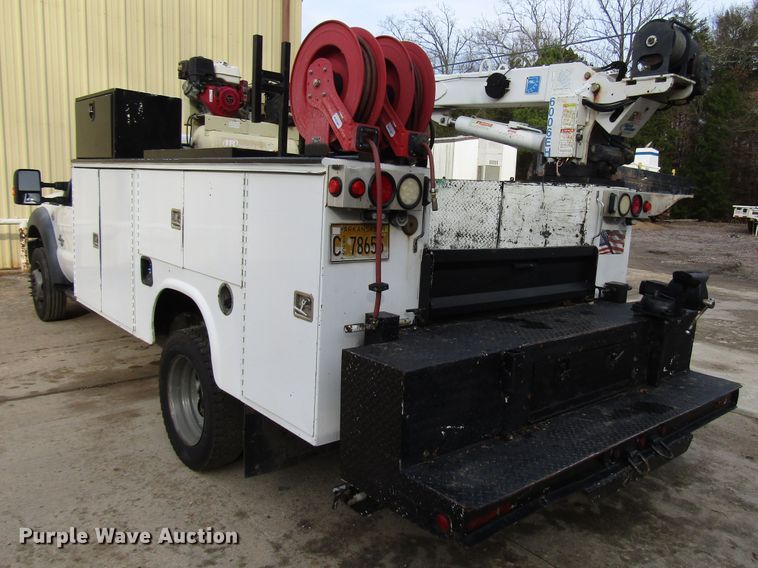 image for item DH8374 2011 Ford F550 service truck