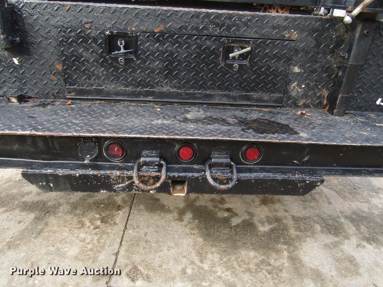 image for item DH8374 2011 Ford F550 service truck