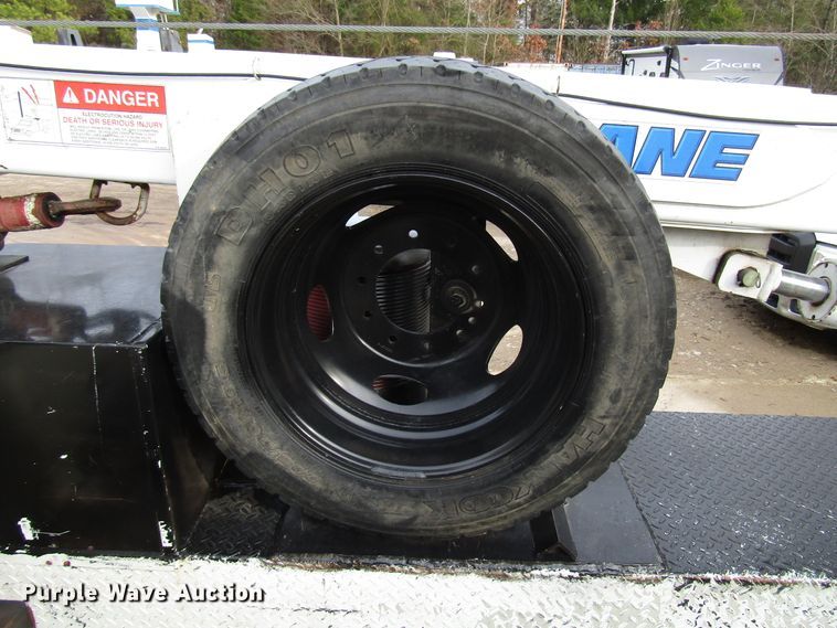 image for item DH8374 2011 Ford F550 service truck