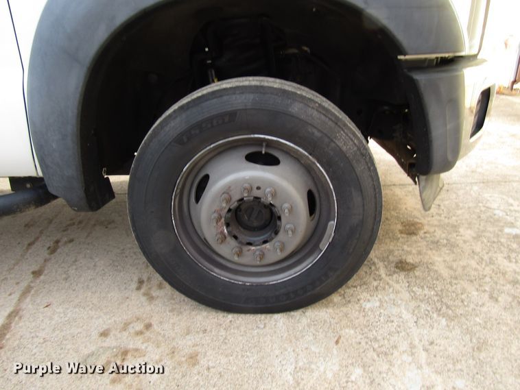 image for item DH8374 2011 Ford F550 service truck