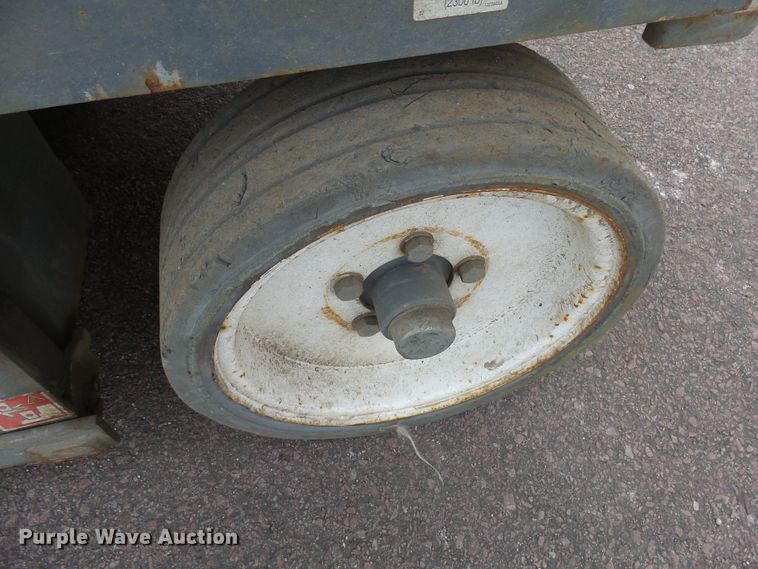 image for item EF9561 Skyjack SJIII 4632 scissor lift